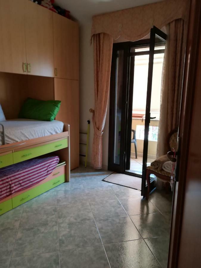 B&B Is Pranus A Mari Casa Privata Solanas  Kültér fotó
